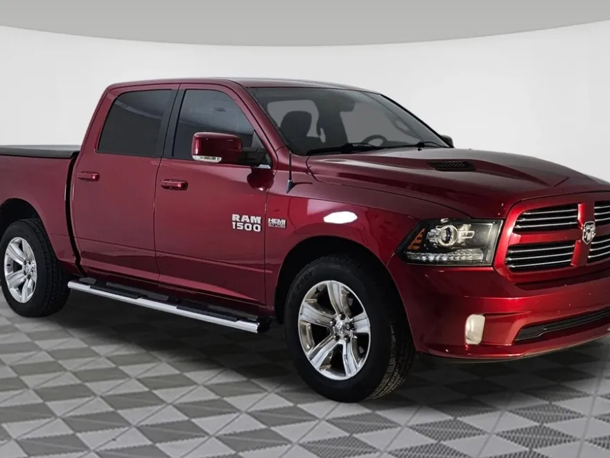 2013 Ram 1500 Sport photo 1