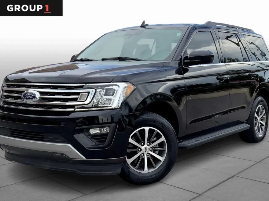 2021 Ford Expedition XLT photo 1