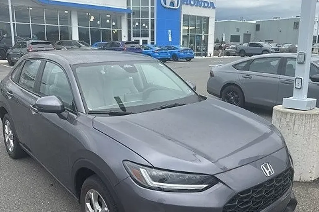 2023 Honda HR-V LX photo 1
