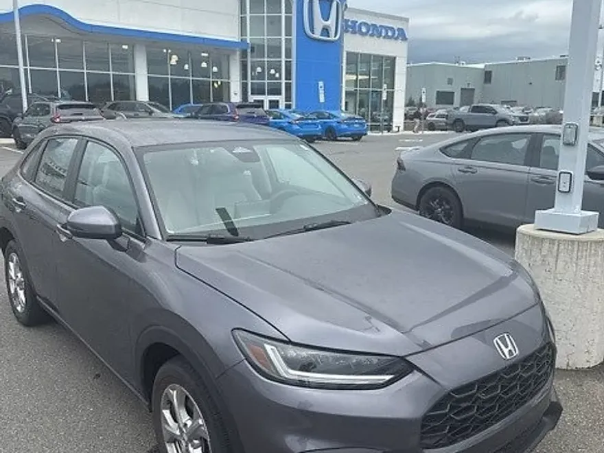 2023 Honda HR-V LX photo 1