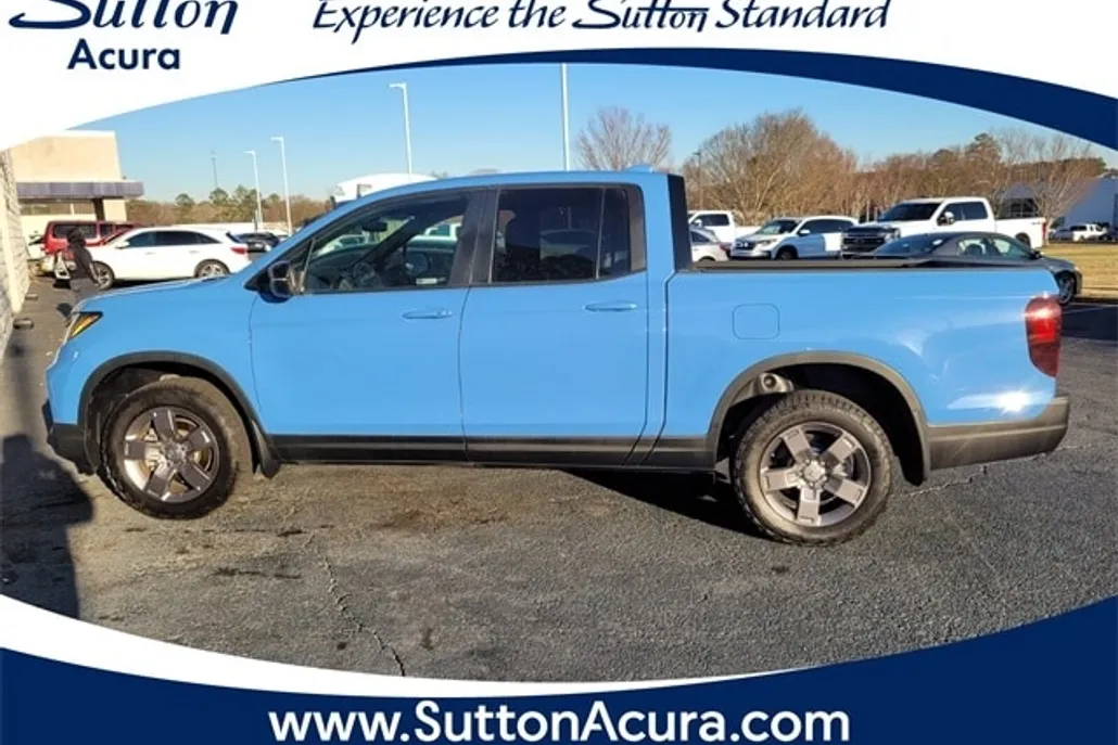 2024 Honda Ridgeline TrailSport photo 1