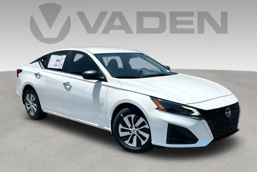 2024 Nissan Altima 2.5 S photo 1