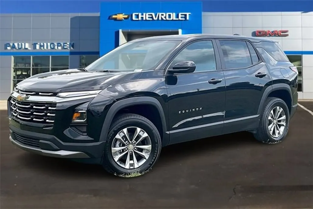 2026 Chevrolet Equinox LT photo 1