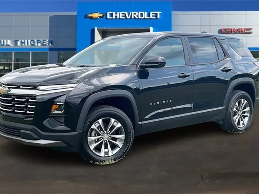2026 Chevrolet Equinox LT photo 1