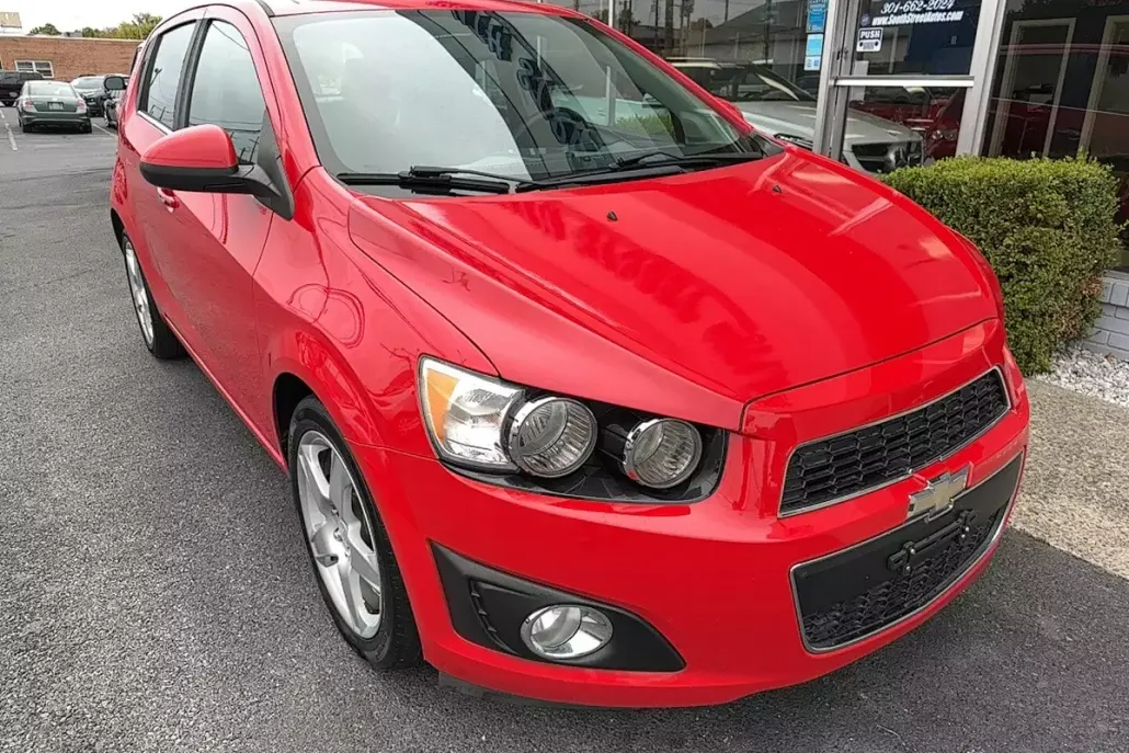 2015 Chevrolet Sonic LTZ photo 1