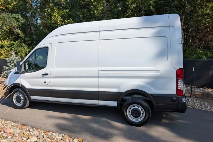 2021 Ford Transit photo 1