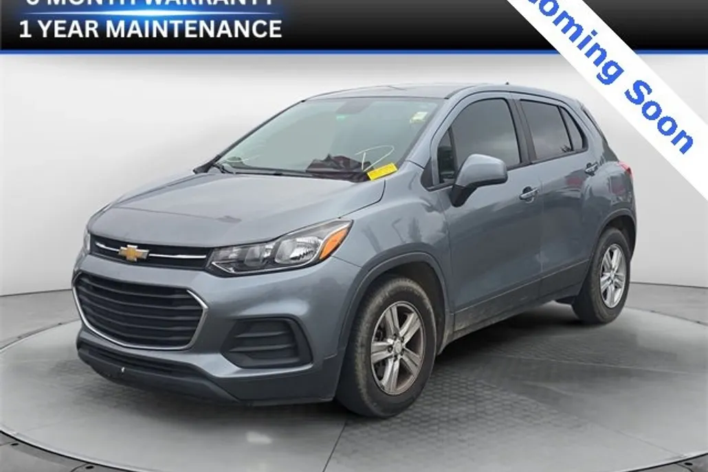 2020 Chevrolet Trax LS photo 1