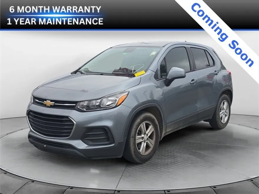 2020 Chevrolet Trax LS photo 1