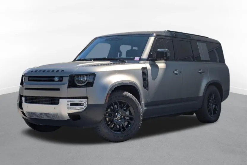 2025 Land Rover Defender S photo 1