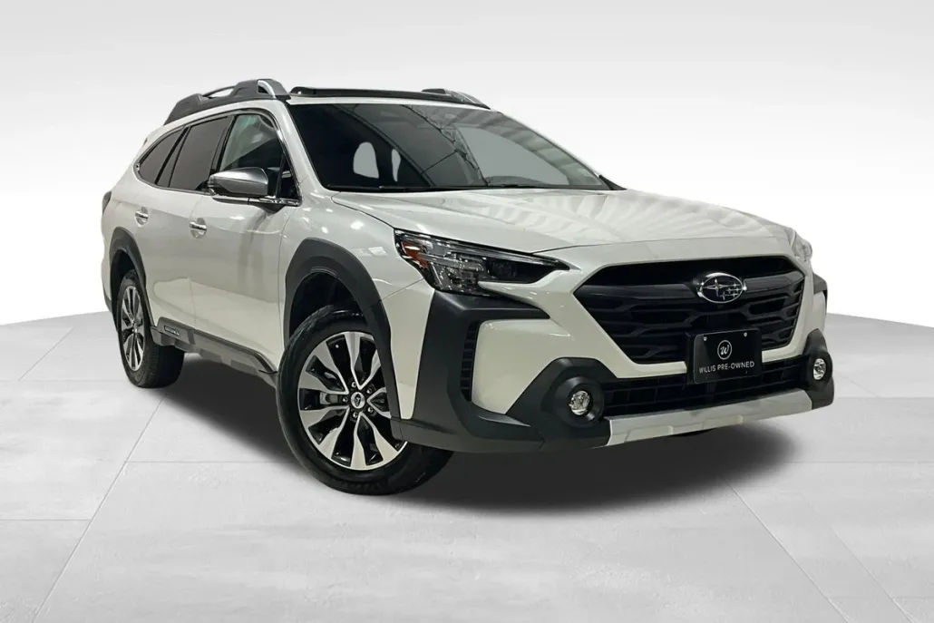 2024 Subaru Outback Touring XT photo 1
