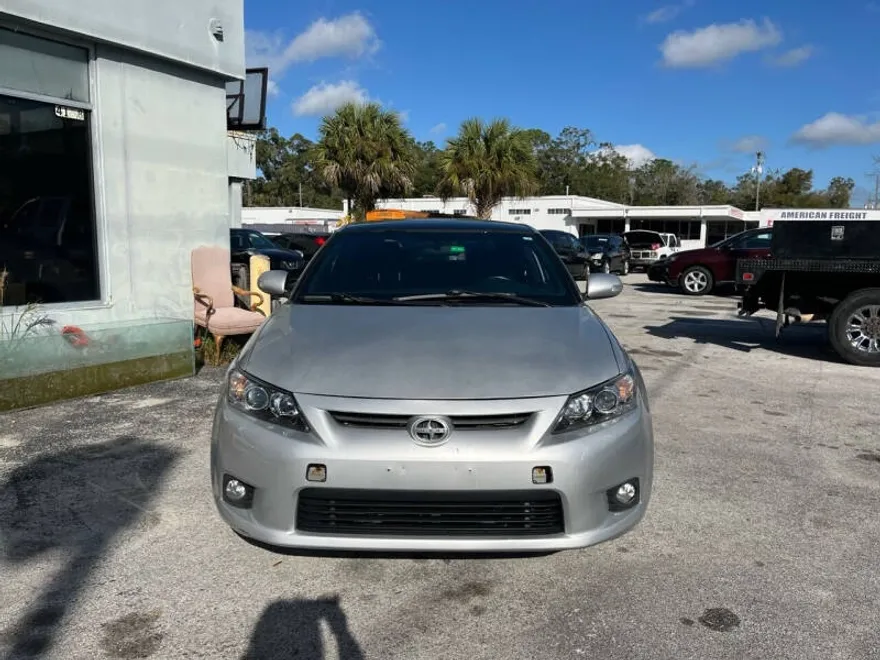 2013 Scion tC photo 1