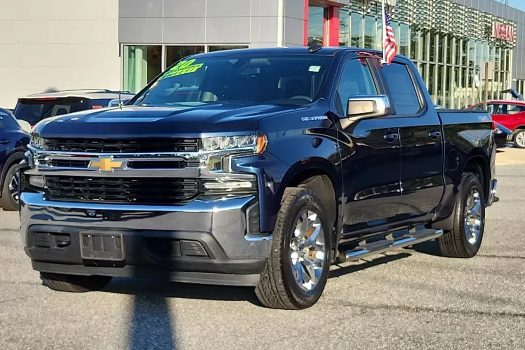 2020 Chevrolet Silverado 1500 LT photo 1