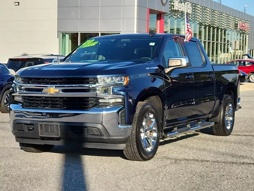 2020 Chevrolet Silverado 1500 LT photo 1