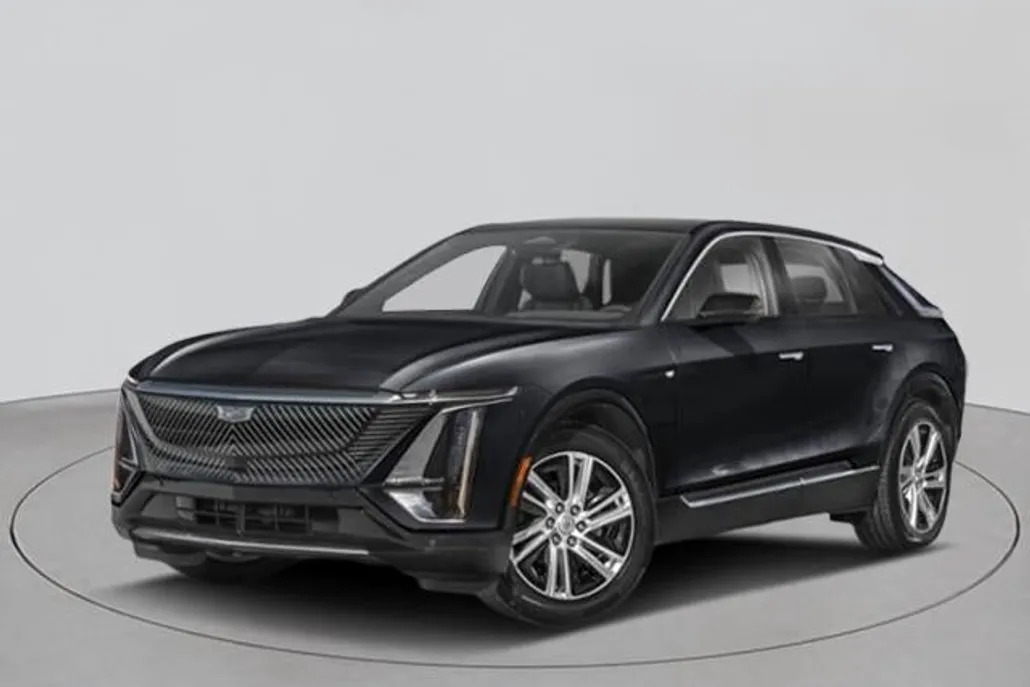 2025 Cadillac Lyriq Sport photo 1