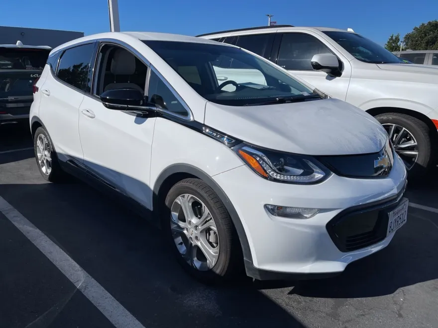 2019 Chevrolet Bolt EV photo 1