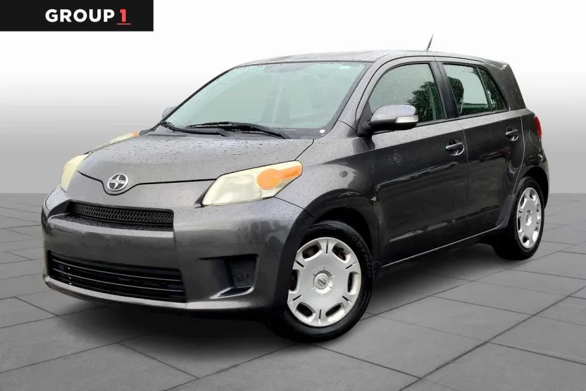 2010 Scion xD photo 1