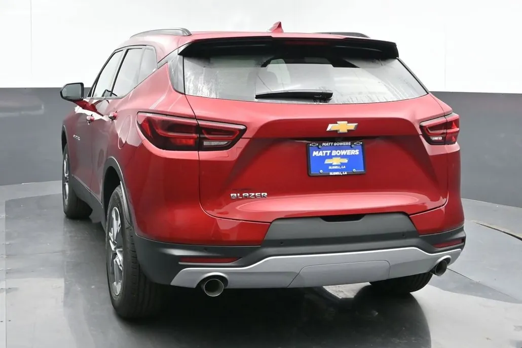 2025 Chevrolet Blazer 2LT photo 1