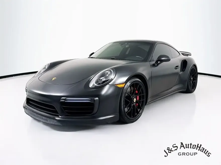 2019 Porsche 911 Turbo photo 3