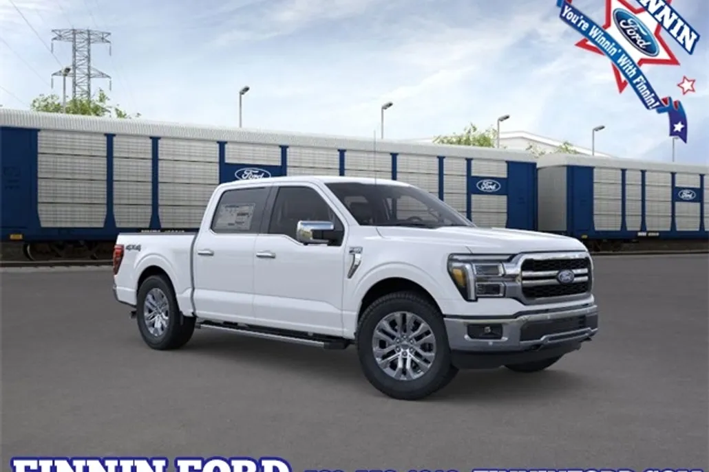 2025 Ford F-150 Lariat photo 1