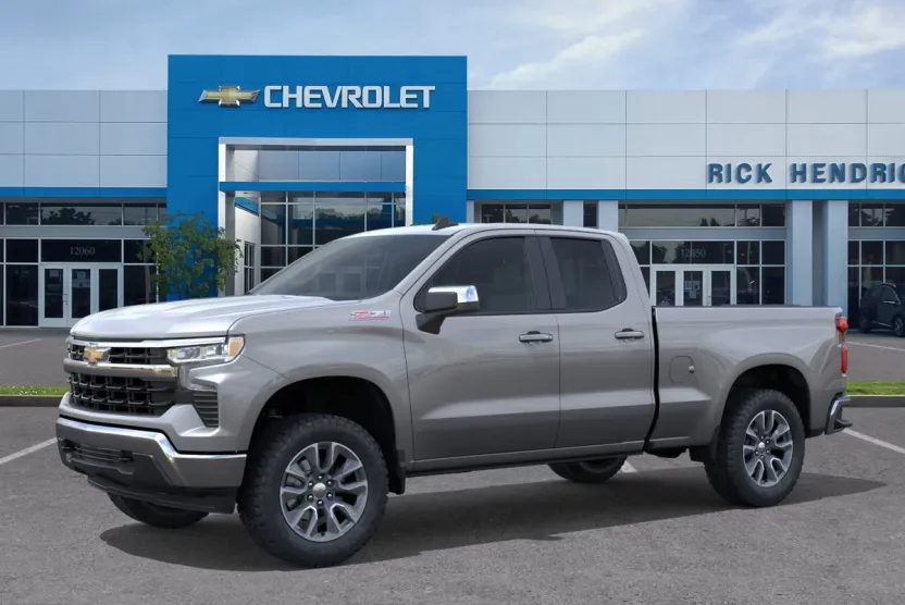 2026 Chevrolet Silverado LT photo 1