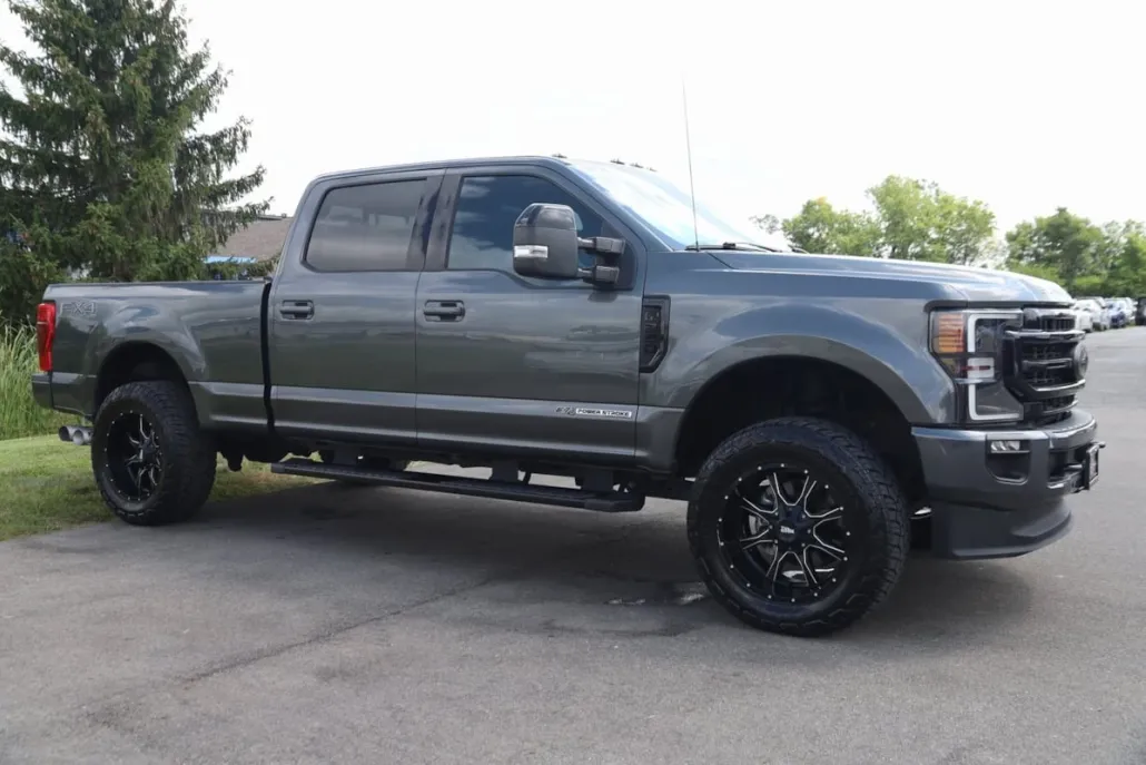 2020 Ford F-250 Lariat photo 1