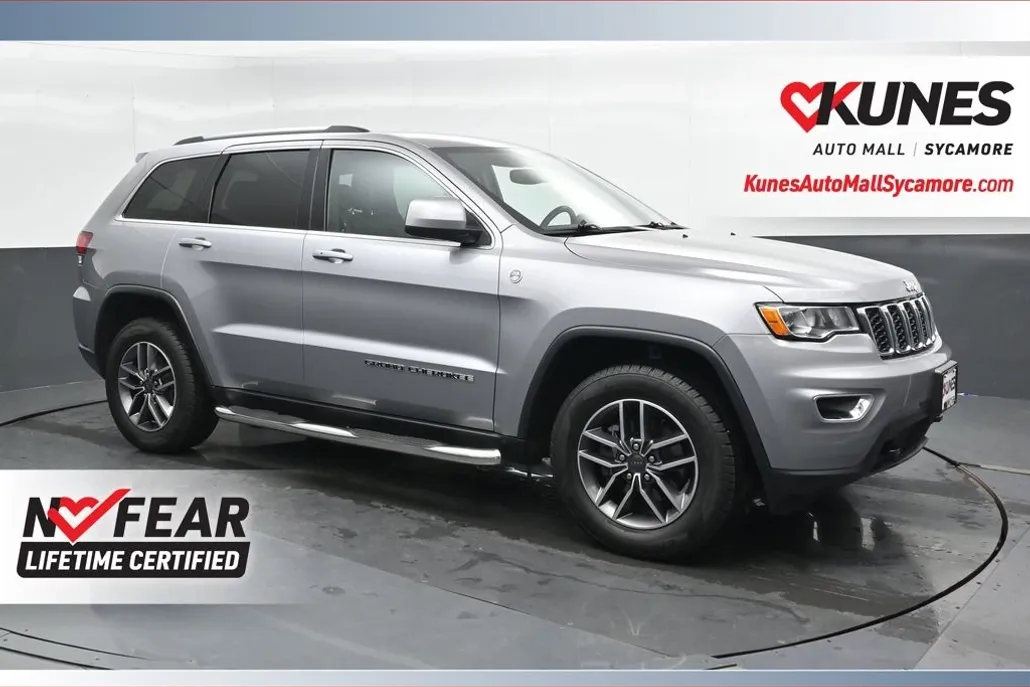 2020 Jeep Grand Cherokee Laredo North Edition photo 1