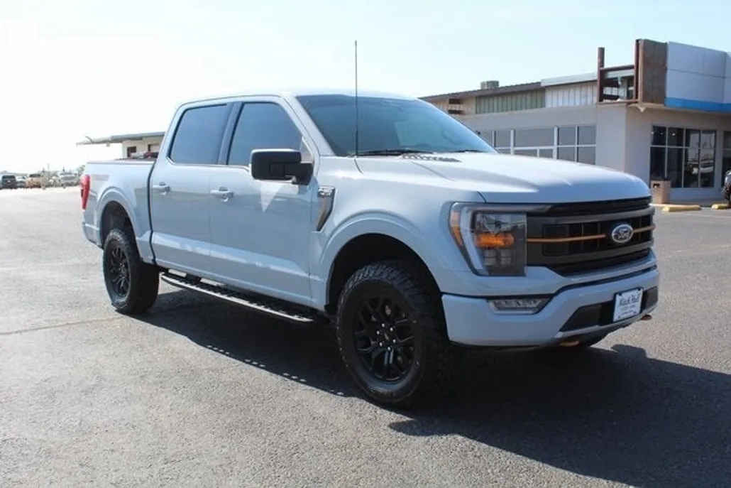 2023 Ford F-150 XL photo 1