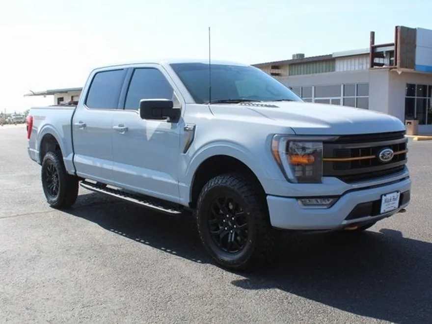 2023 Ford F-150 XL photo 1
