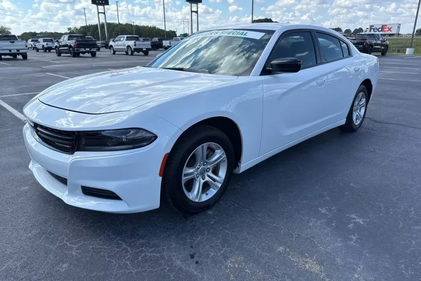2023 Dodge Charger SXT photo 1