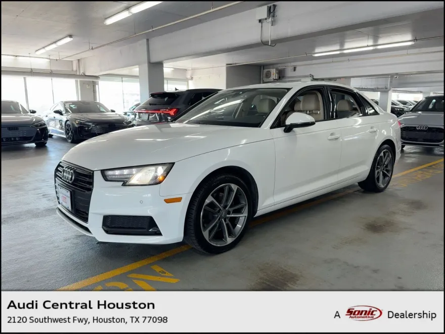 2019 Audi A4 Premium photo 1
