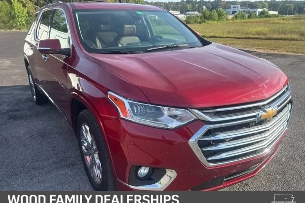 2018 Chevrolet Traverse High Country photo 1
