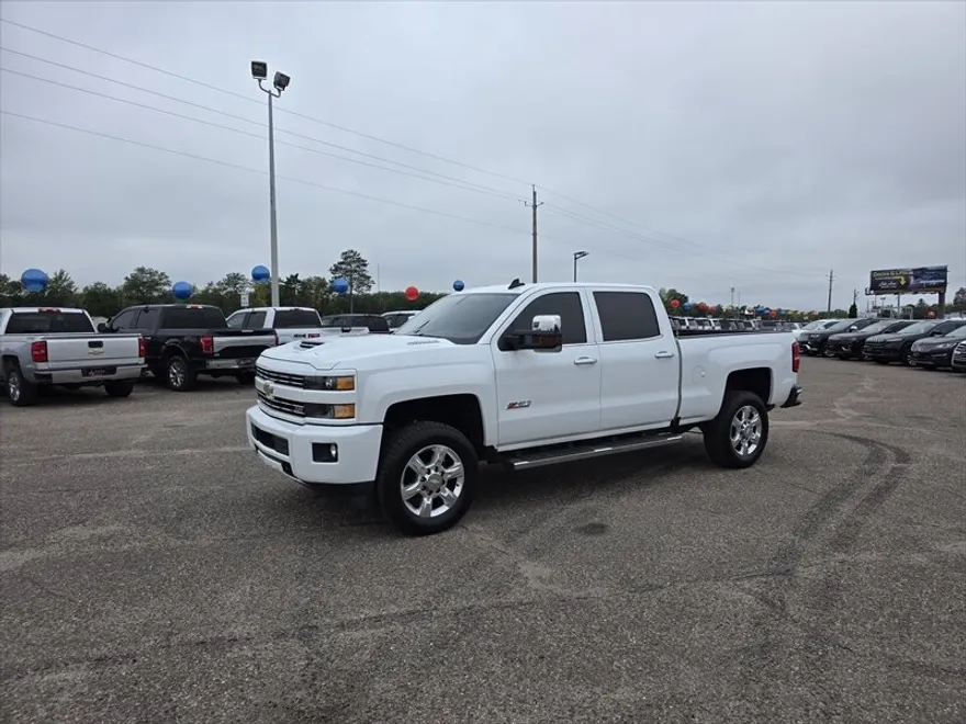 2019 Chevrolet Silverado 2500HD LTZ photo 1