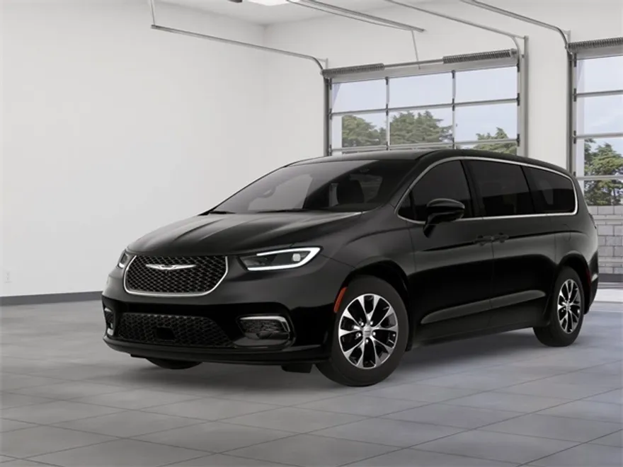 2026 Chrysler Pacifica photo 1