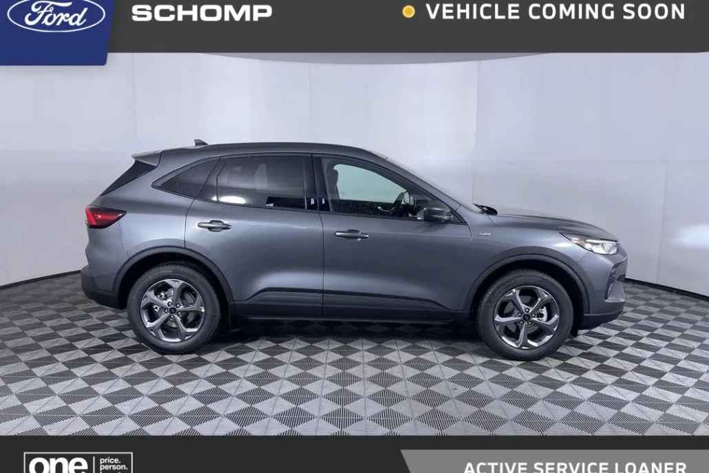 2025 Ford Escape ST-Line photo 1