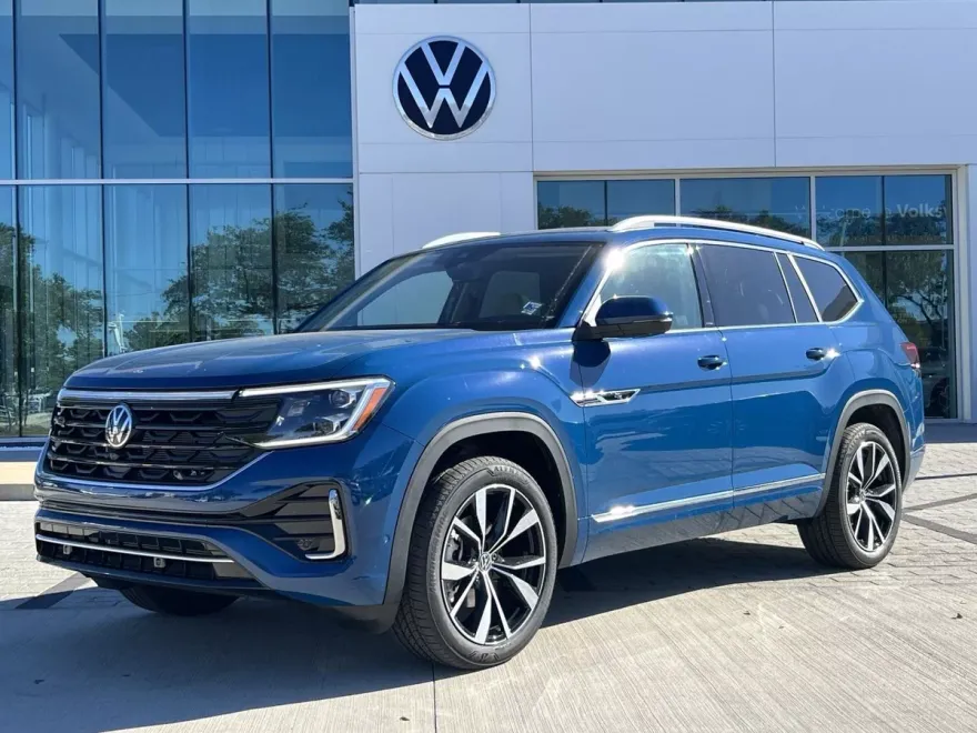 2025 Volkswagen Atlas SEL Premium R-Line photo 1