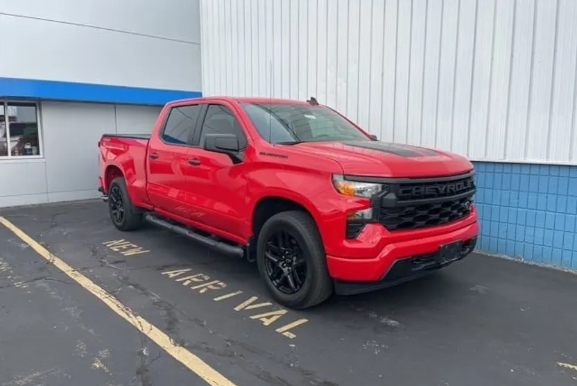2022 Chevrolet Silverado 1500 Custom photo 1