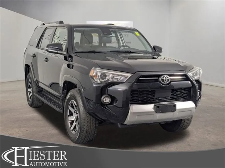 2024 Toyota 4Runner TRD photo 1