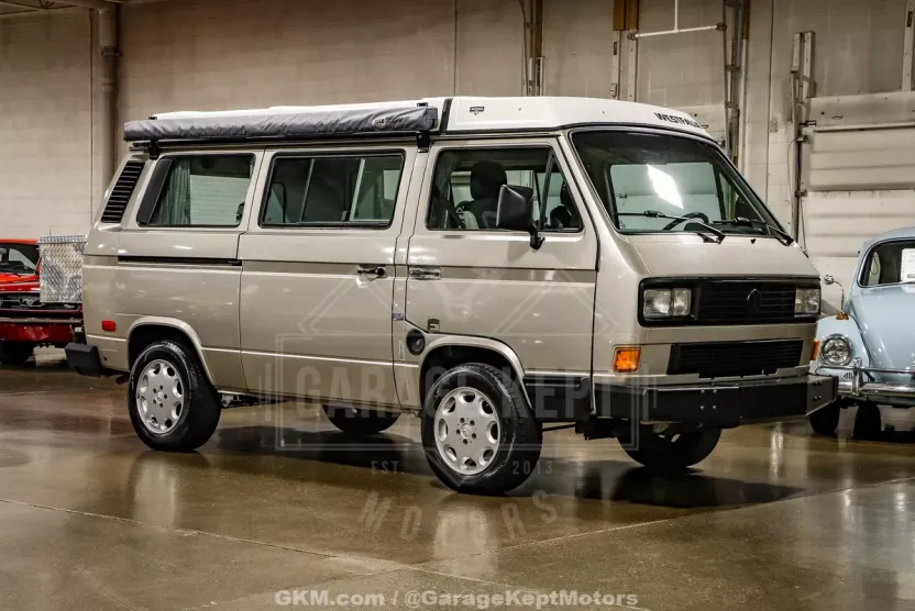1990 Volkswagen Vanagon photo 1