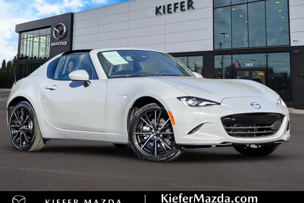 2024 Mazda MX-5 Miata Miata RF Grand Touring photo 1
