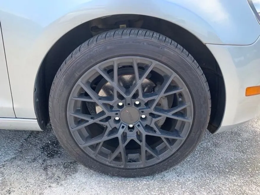 2013 Volkswagen Golf 2.5L photo 1
