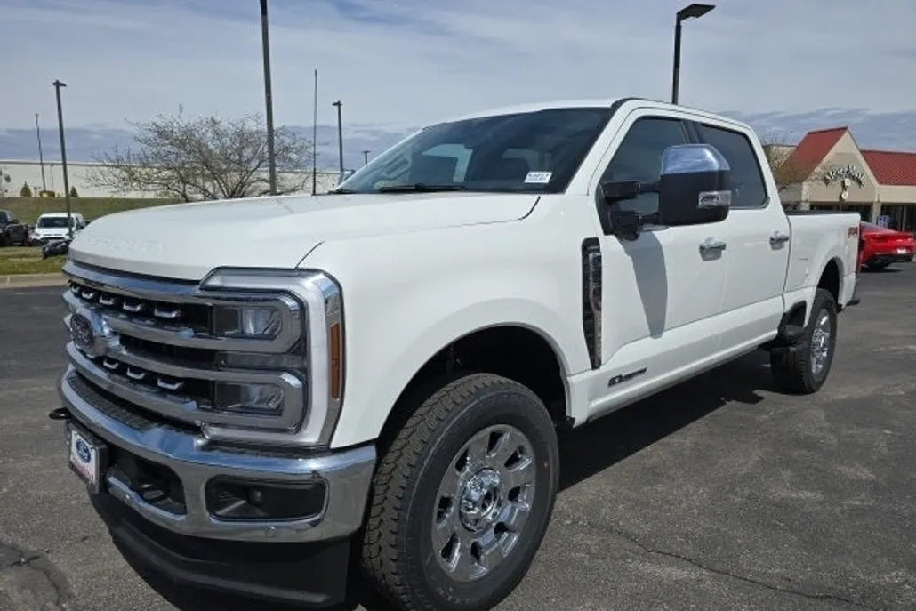 2025 Ford F-250 photo 1