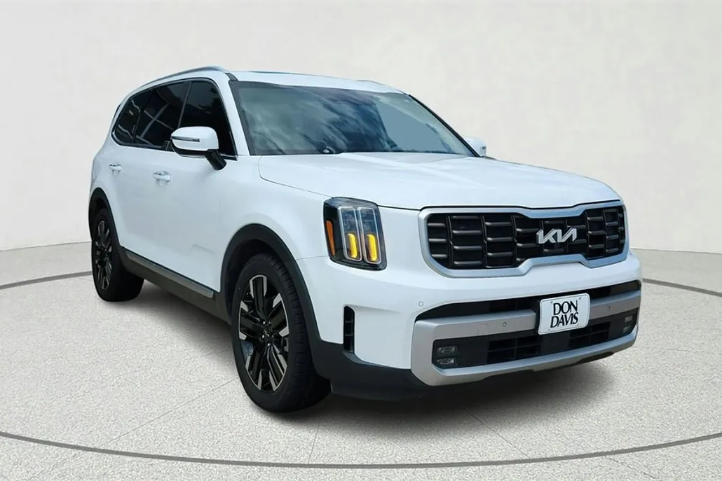 2024 Kia Telluride S photo 1