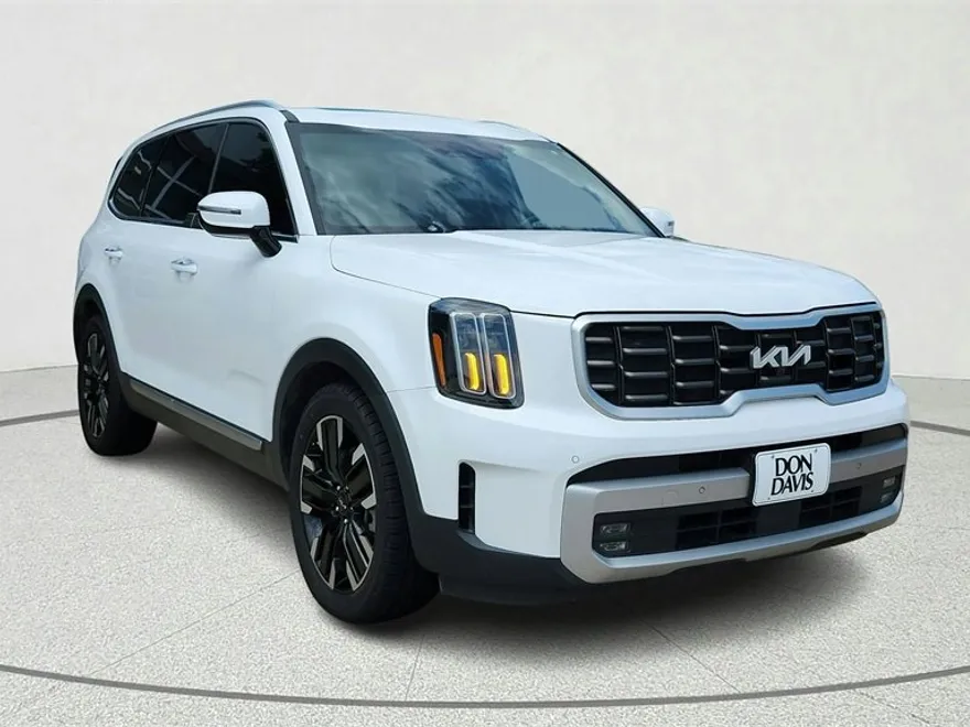 2024 Kia Telluride S photo 1