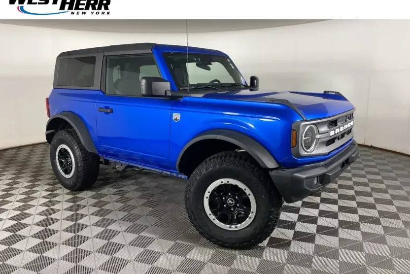 2023 Ford Bronco Big Bend photo 1