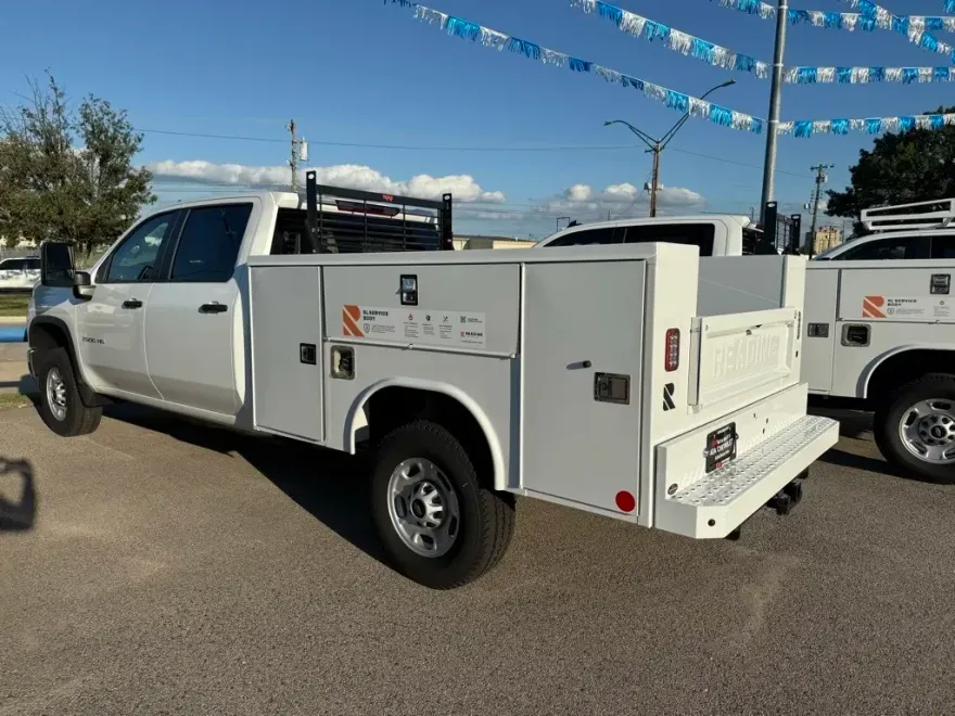 2024 Chevrolet Silverado 2500HD Work Truck photo 1