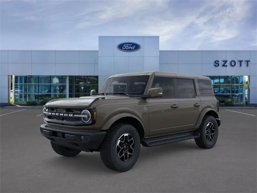 2025 Ford Bronco Outer Banks photo 1