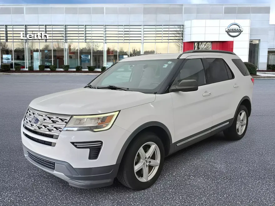 2018 Ford Explorer XLT photo 1