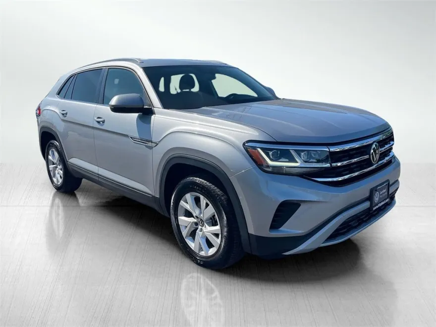 2021 Volkswagen Atlas Cross Sport photo 1