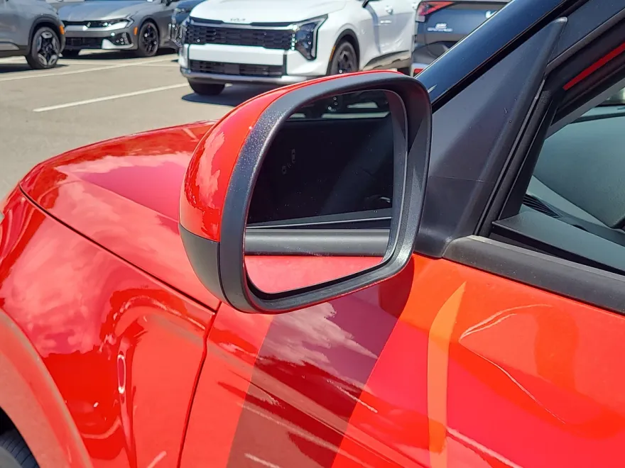 2025 Kia Soul EX photo 1