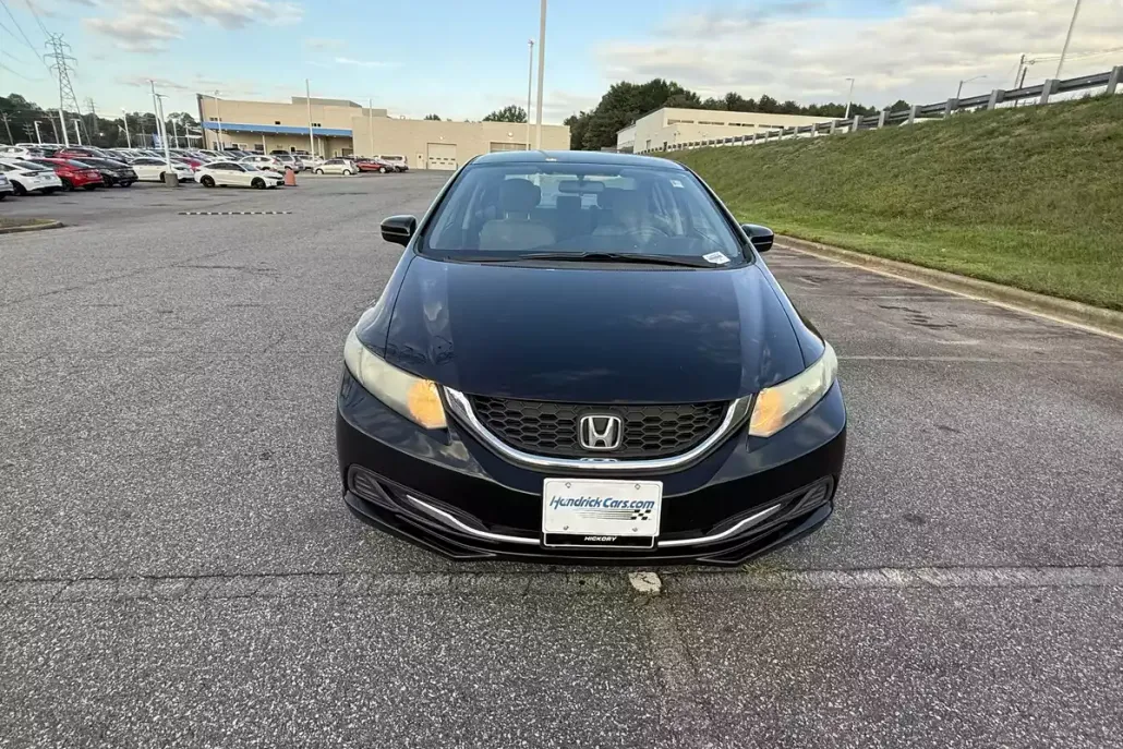 2015 Honda Civic LX photo 1
